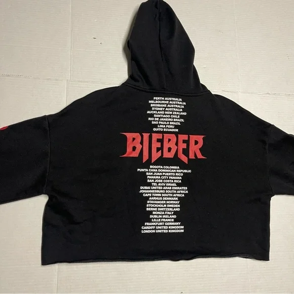 Justin Bieber Purpose Stadium Tour Black Cropped Hoodie Sweatshirt Womens Large - Picture 6 of 9